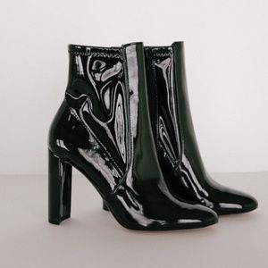 ALDO Aurellane Patent Ankle Boot, Black Sz 6
